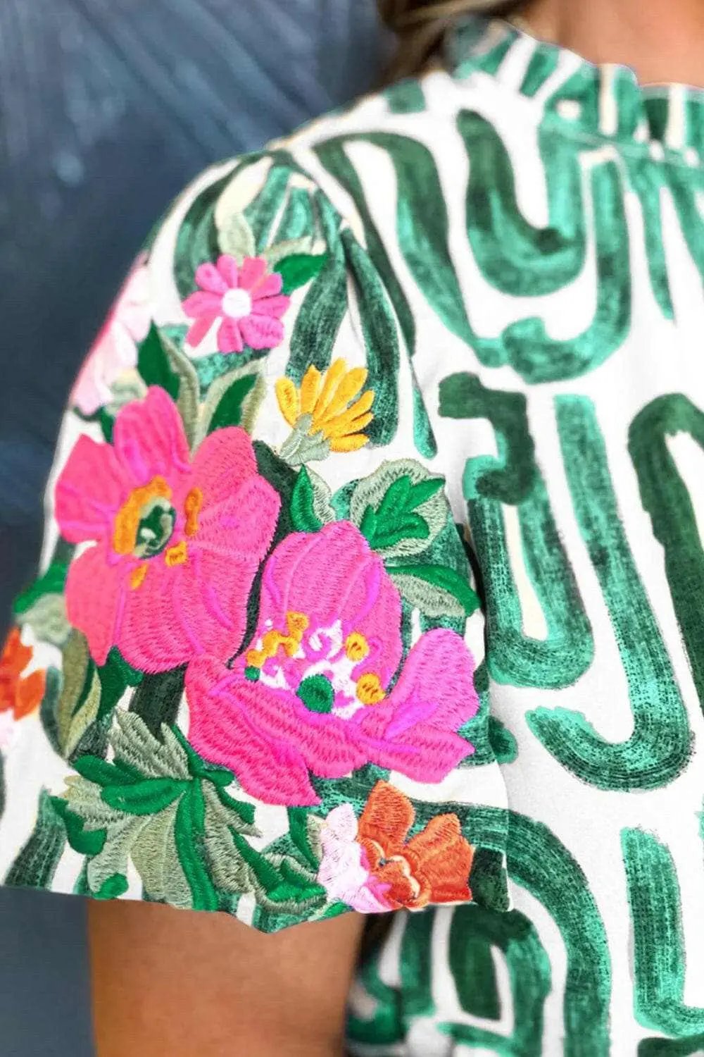 Embroidered mock neck blouse - short sleeves - Love Salve